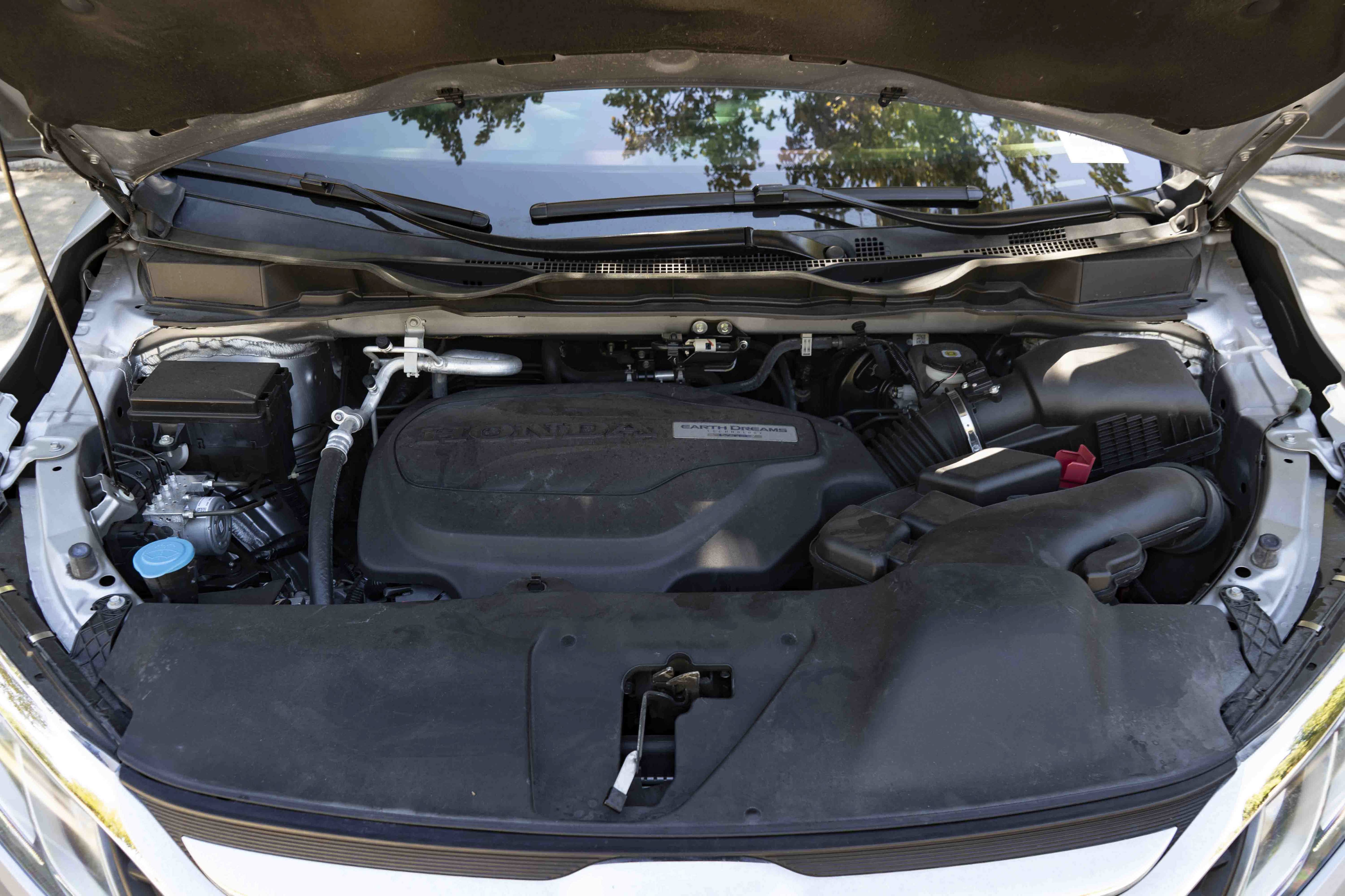 Used 2018 Honda Odyssey EX image 40