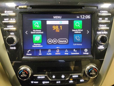 Used 2021 Nissan Murano Platinum w/ Cargo Package image 25