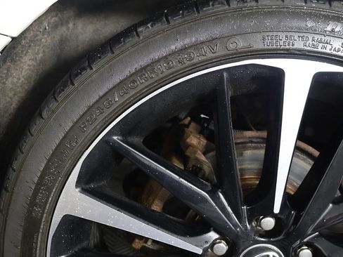 Used 2019 Toyota Camry XSE image 22