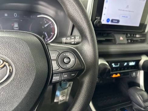 Used 2023 Toyota RAV4 LE image 16