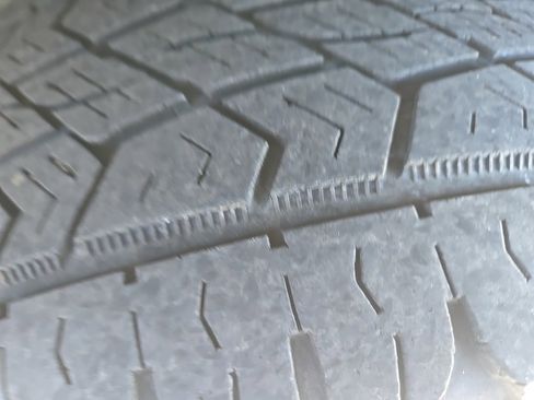 Used 2020 GMC Acadia AT4 w/ GMC Pro Grade Package image 38