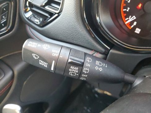 Used 2024 Dodge Durango GT image 25