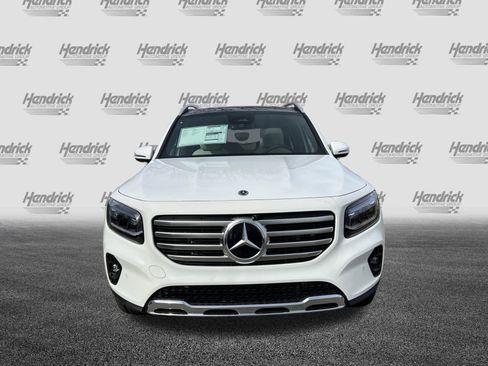 New 2026 Mercedes-Benz GLB 250 image 3