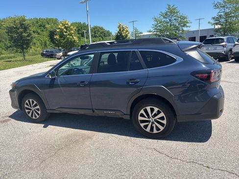 Used 2023 Subaru Outback Premium w/ Popular Package #1 AWD/4WD image 33