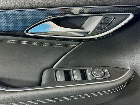 Used 2023 Buick Envision Preferred w/ Sport Touring Package image 17