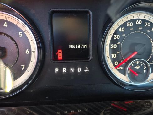 Used 2015 RAM 1500 Express w/ Black Ram 1500 Express Group image 18