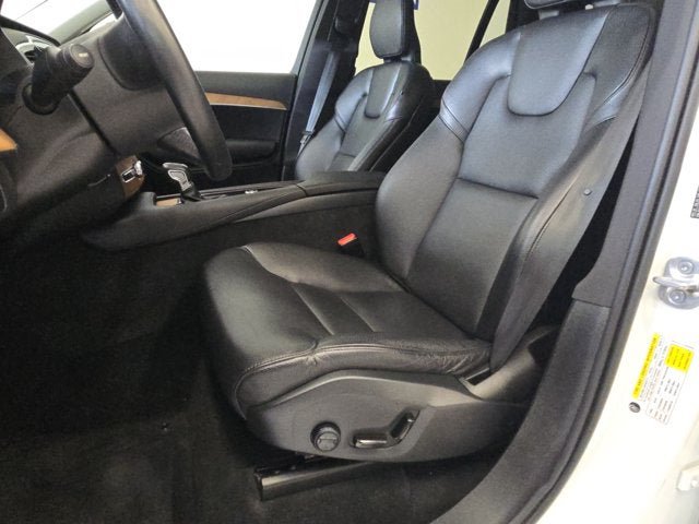 Used 2022 Volvo XC90 T6 Momentum w/ Advanced Package AWD/4WD image 21