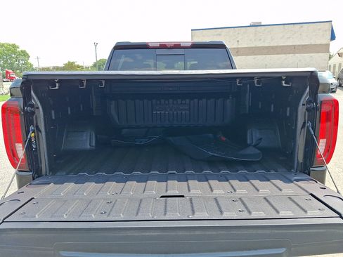 Used 2026 GMC Sierra 1500 Denali w/ Technology Package AWD/4WD image 31