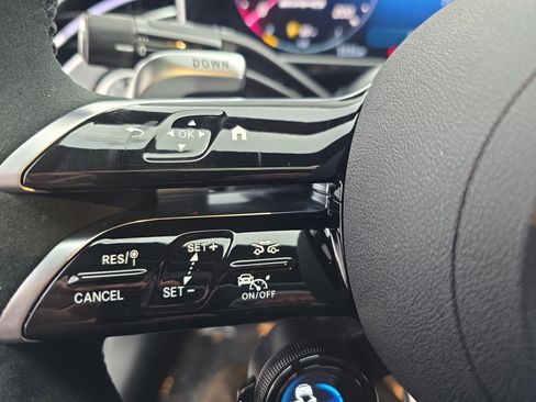 New 2026 Mercedes-Benz E 53 AMG e 4MATIC Sedan image 17