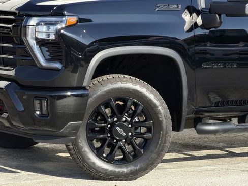 Used 2026 Chevrolet Silverado 2500 LT w/ Trail Boss Package AWD/4WD image 11