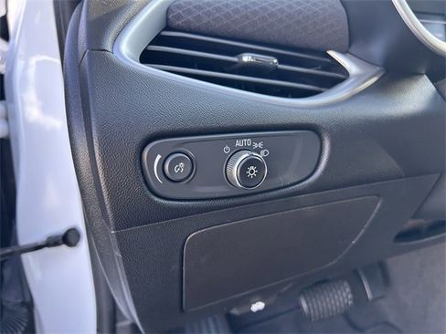 Used 2023 Chevrolet Malibu LS w/ Driver Confidence Package image 21