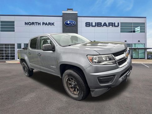 Used 2020 Chevrolet Colorado W/T w/ WT Convenience Package AWD/4WD image 1