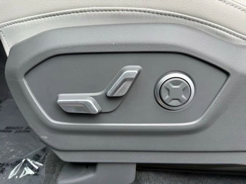 New 2026 Hyundai Santa Fe Limited AWD/4WD image 14