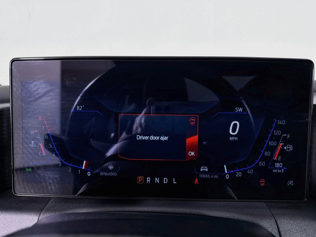Used 2025 Ford Mustang Coupe RWD image 18