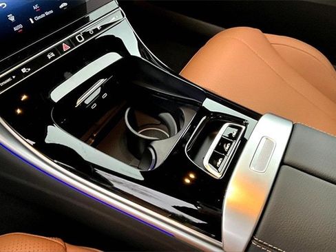 New 2026 Mercedes-Benz CLE 300 4MATIC Cabriolet image 11