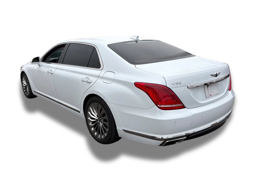 Used 2018 Genesis G90 3.3T Premium RWD image 3