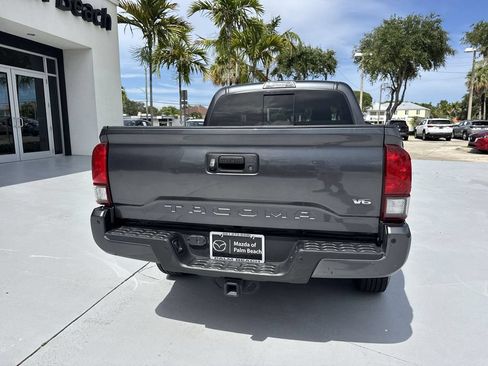 Used 2022 Toyota Tacoma SR5 RWD image 25