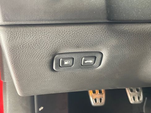 Used 2008 Chevrolet Corvette Coupe image 13