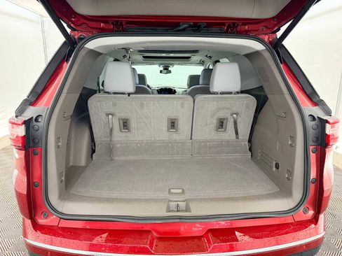 Used 2021 Chevrolet Traverse Premier w/ LPO, Floor Liner Package image 35