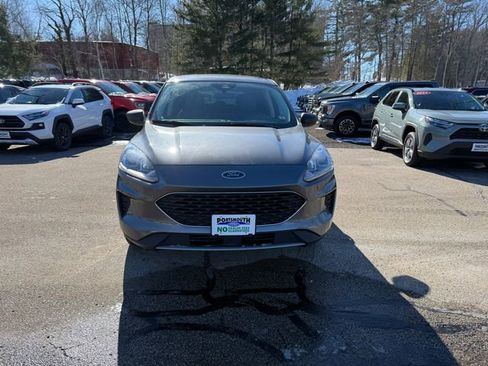 Used 2022 Ford Escape SE w/ Cold Weather Package image 8