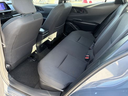 Certified 2025 Toyota Prius LE AWD/4WD image 22