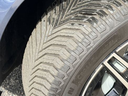 Used 2024 Mercedes-Benz GLE 53 AMG 4MATIC image 13