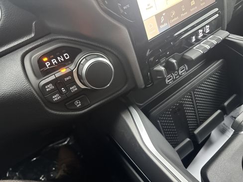 New 2026 RAM 1500 Big Horn AWD/4WD image 23
