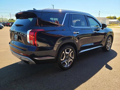 Used 2023 Hyundai Palisade Limited w/ Cargo Package image 4
