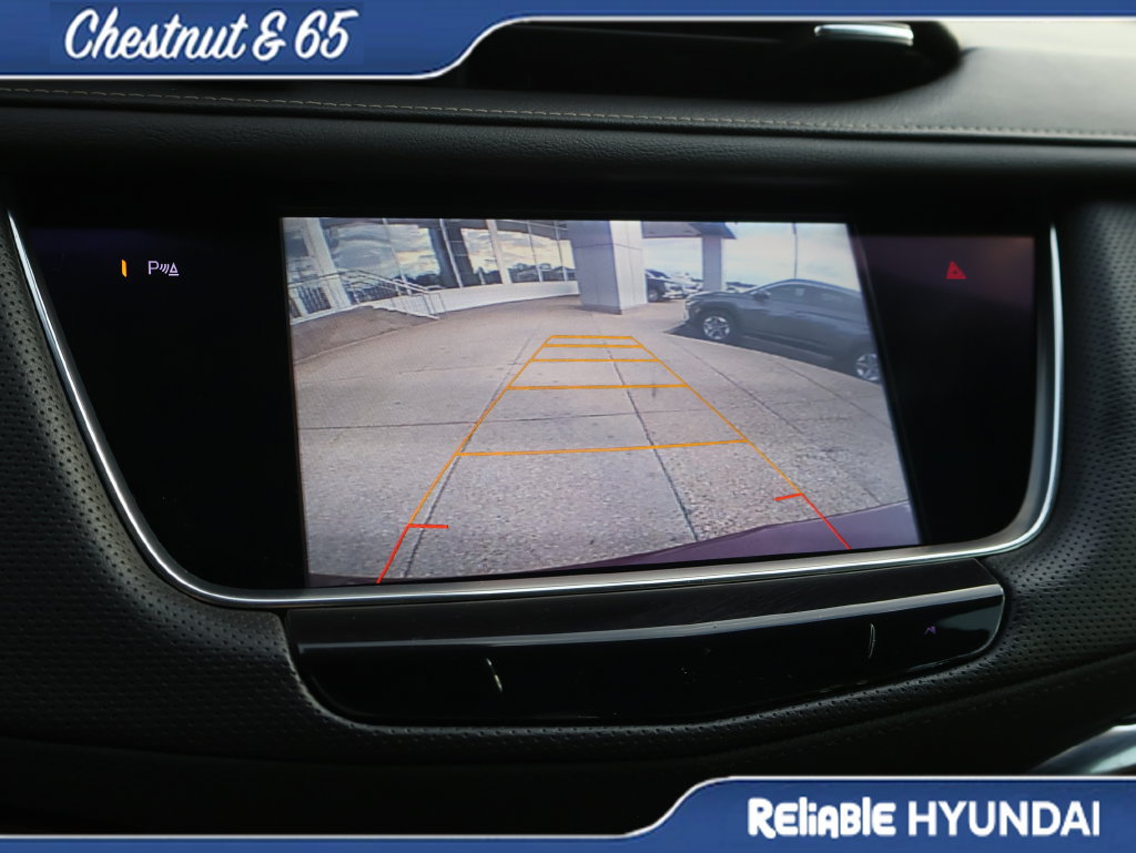 Used 2017 Cadillac XT5 Premium Luxury FWD image 35