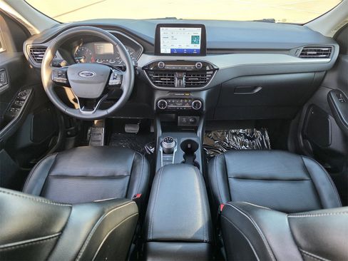 Used 2022 Ford Escape SEL image 19