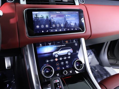 Used 2021 Land Rover Range Rover Sport HST image 25