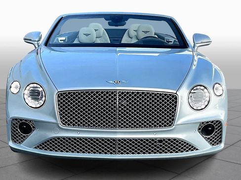 Used 2023 Bentley Continental GT Azure image 3