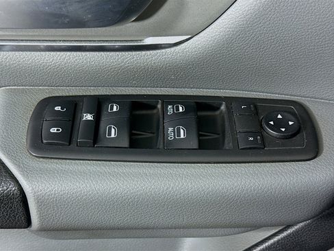 Used 2019 RAM 1500 Big Horn image 24