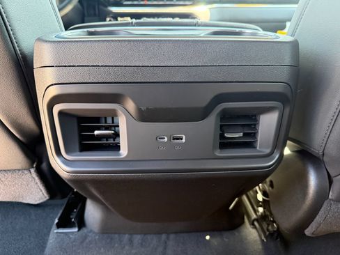 New 2026 Chevrolet Silverado 1500 RST w/ Redline Edition AWD/4WD image 35