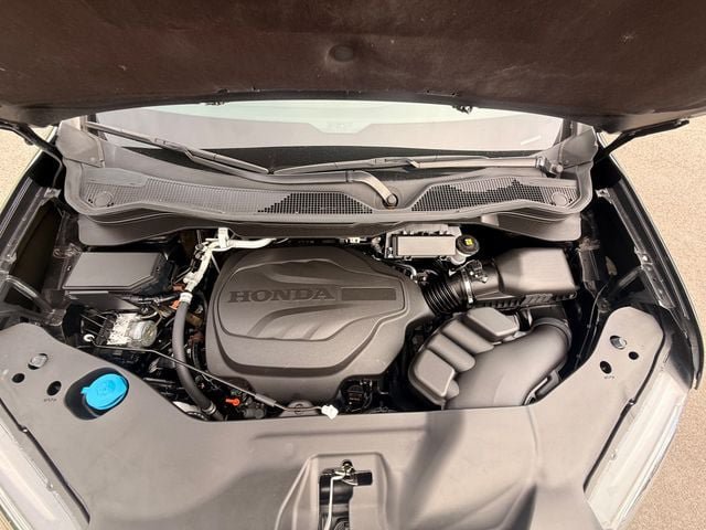 Used 2025 Honda Passport EX-L image 23
