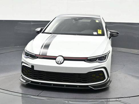 Used 2024 Volkswagen GTI SE FWD image 8