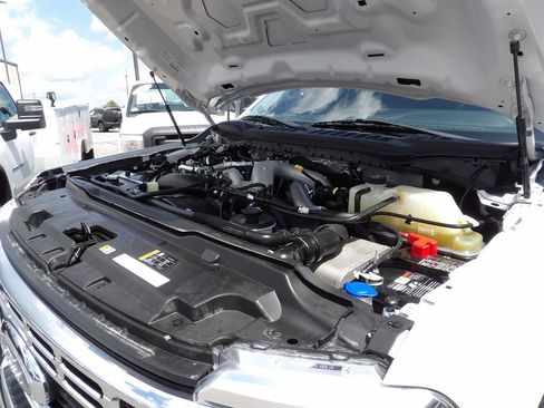 Used 2024 Ford F250 XLT w/ FX4 Off-Road Package AWD/4WD image 48