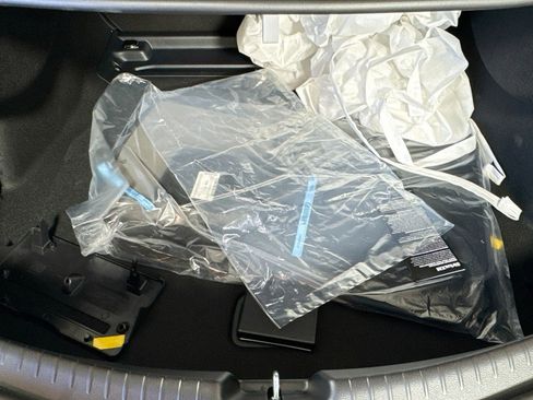 New 2026 Mercedes-Benz CLE 300 4MATIC Coupe image 24