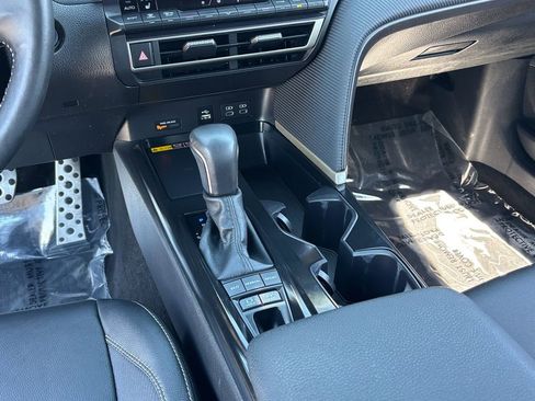 Certified 2025 Toyota Camry SE w/ Convenience Package FWD image 30
