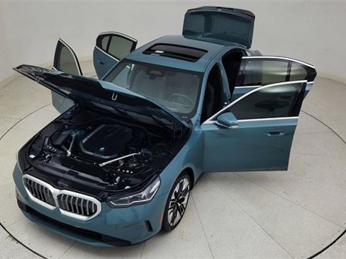 Used 2026 BMW 540i xDrive 540i xDrive image 84