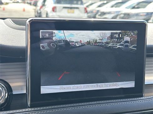 Certified 2022 Lincoln Corsair Standard w/ Equipment Group 101A image 22