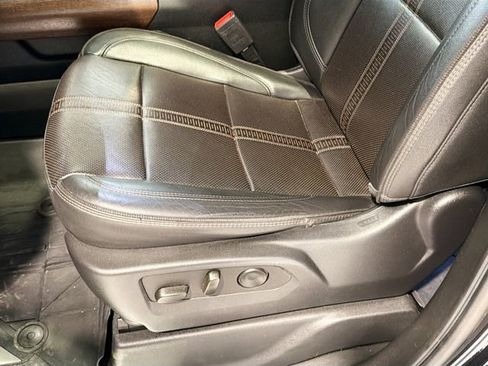 Certified 2022 Chevrolet Silverado 1500 High Country image 19