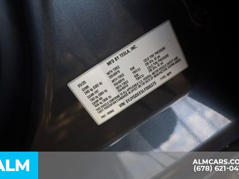 Used 2020 Tesla Model Y Long Range image 38