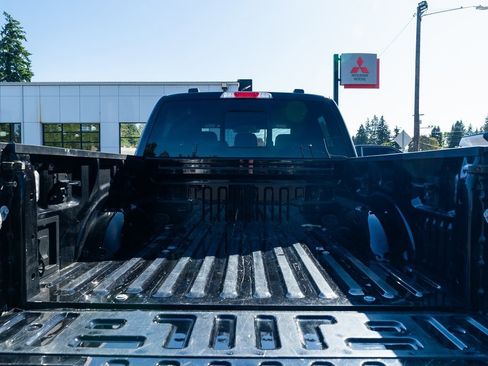 Used 2023 Ford F150 Lariat w/ Equipment Group 502A High image 7