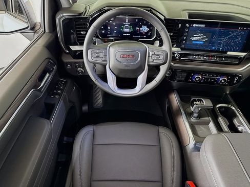 New 2026 GMC Sierra 1500 SLT AWD/4WD image 15