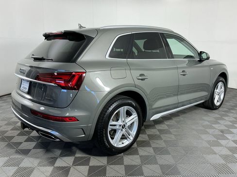 Certified 2025 Audi Q5 e Premium Plus w/ Premium Plus Package AWD/4WD image 9