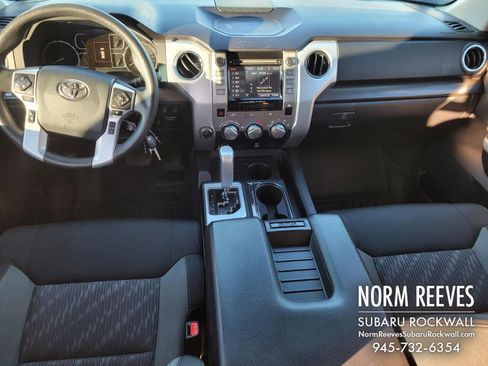 Used 2018 Toyota Tundra SR5 image 5