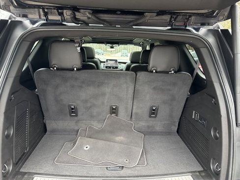 Used 2021 Chevrolet Tahoe Premier w/ Premium Package image 24