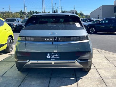 Certified 2024 Hyundai Ioniq 5 SEL AWD/4WD image 8