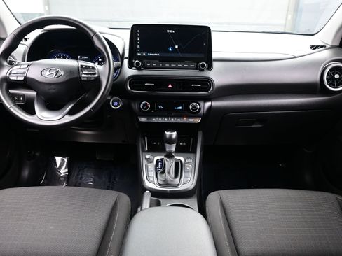 Certified 2023 Hyundai Kona SEL w/ Convenience Package image 17